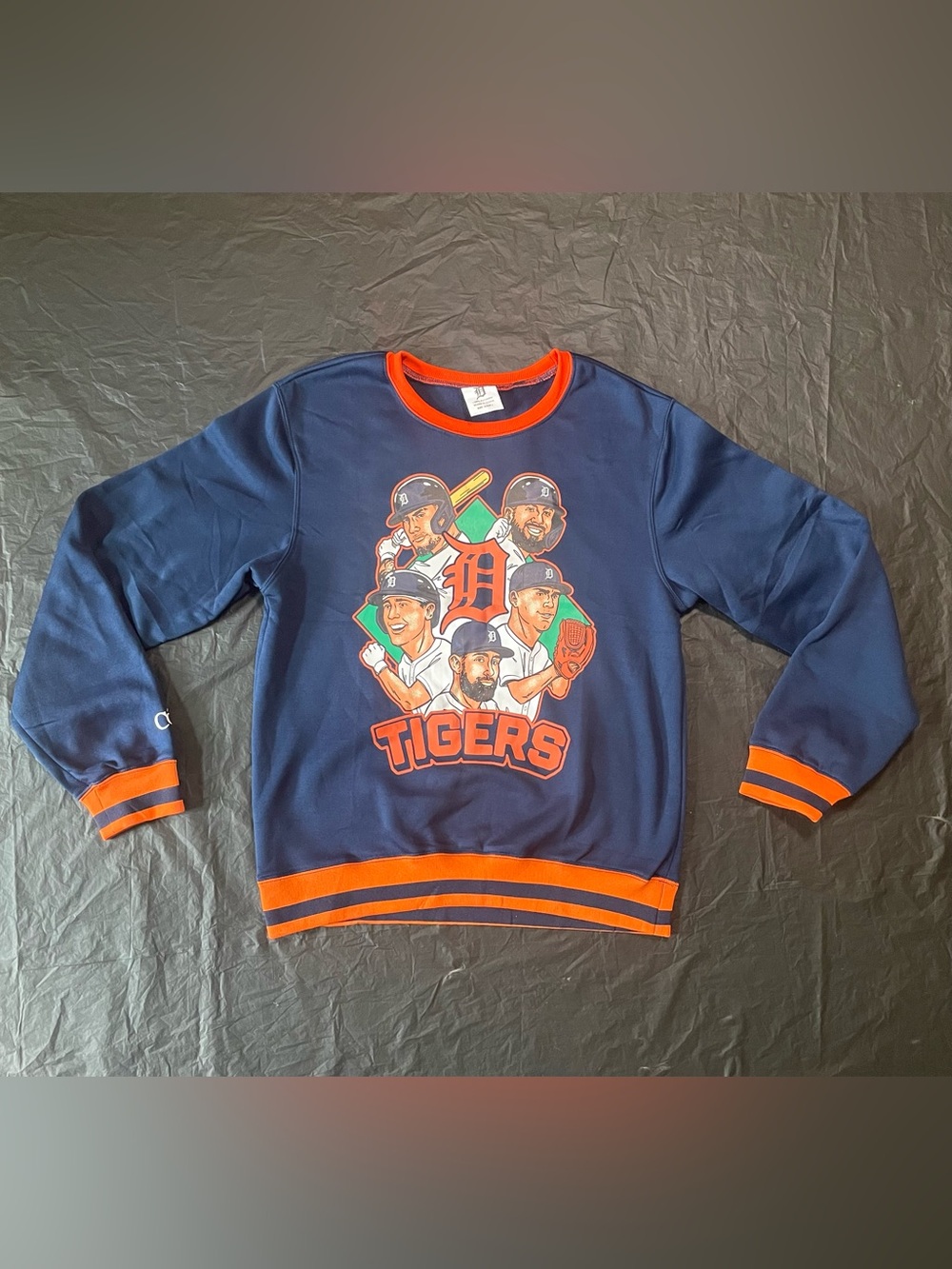 Men's Detroit Tigers Navy Crewneck Sweater with Orange Trim